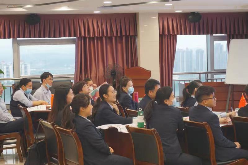 沈寅鑫老师赴广西防城港邮储银行开展信贷营销创新培训相关图片
