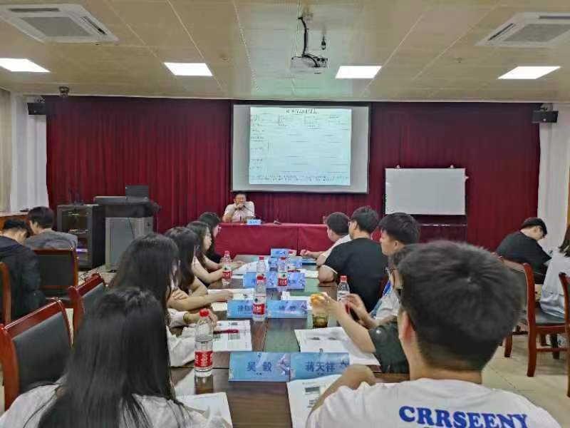 沈寅鑫老师赴义乌党校为农行雏鹰员工授课相关图片