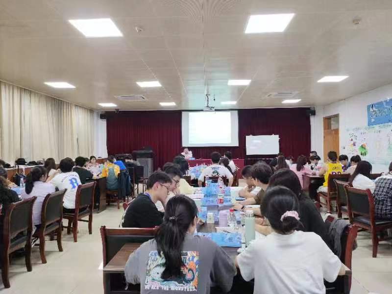 沈寅鑫老师赴义乌党校为农行雏鹰员工授课相关图片