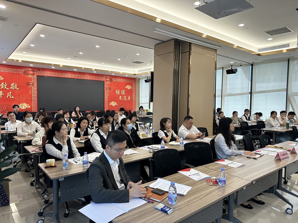沈寅鑫老师赴华南工商银行开展保险营销与资产管理获客培训相关图片