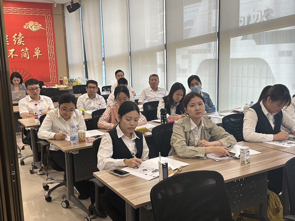 沈寅鑫老师赴华南工商银行开展保险营销与资产管理获客培训相关图片